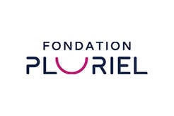 Tour guide system (whisper system, audiotour) Fondation Pluriel