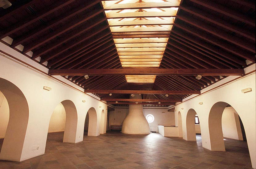Visit of Tomelloso - Inside of the Posada de los Portales