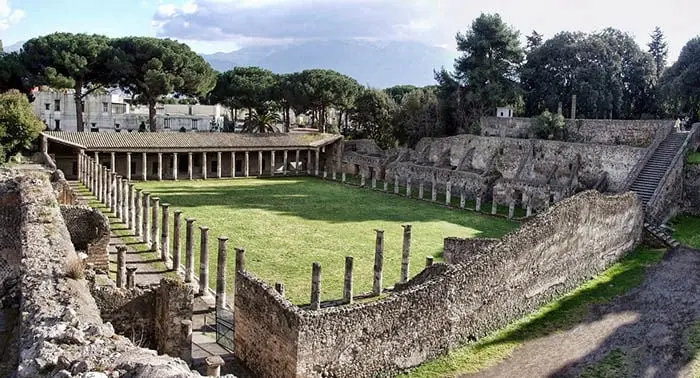 Audioguide of Pompeii - Gladiators' barracks (audioguides, audiotour) 