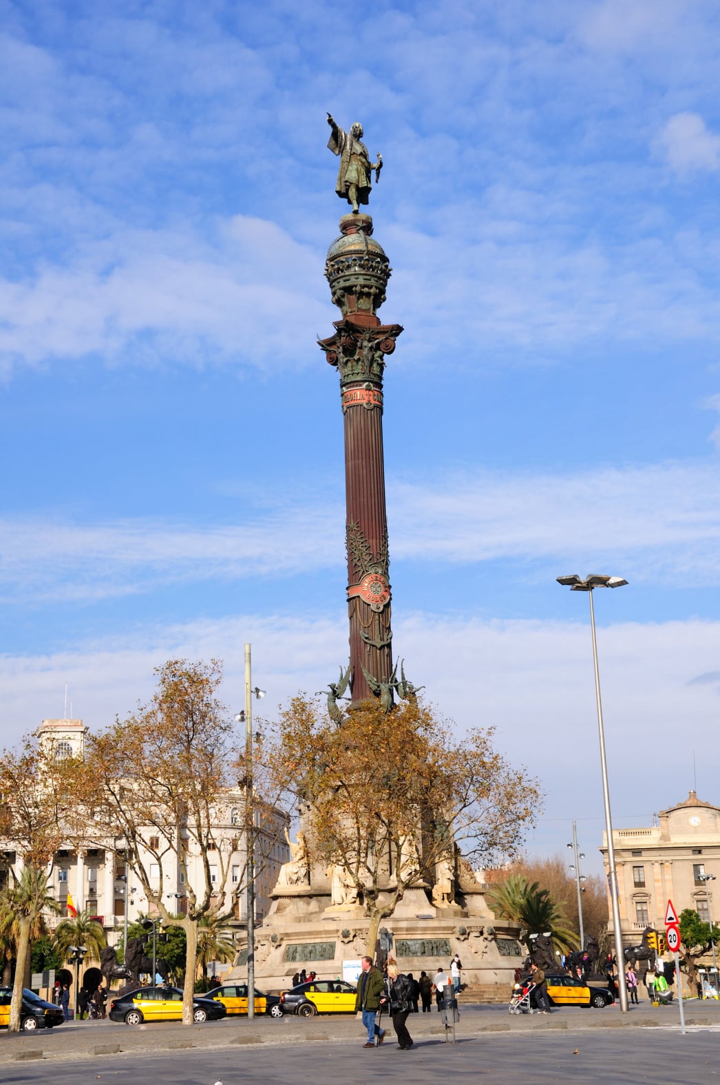 20. Audio guide of Barcelona. Columbus monument