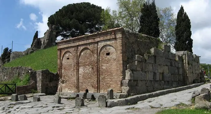 Audioguide of Pompeii - The castellum aquae (audioguides, audiotour) 