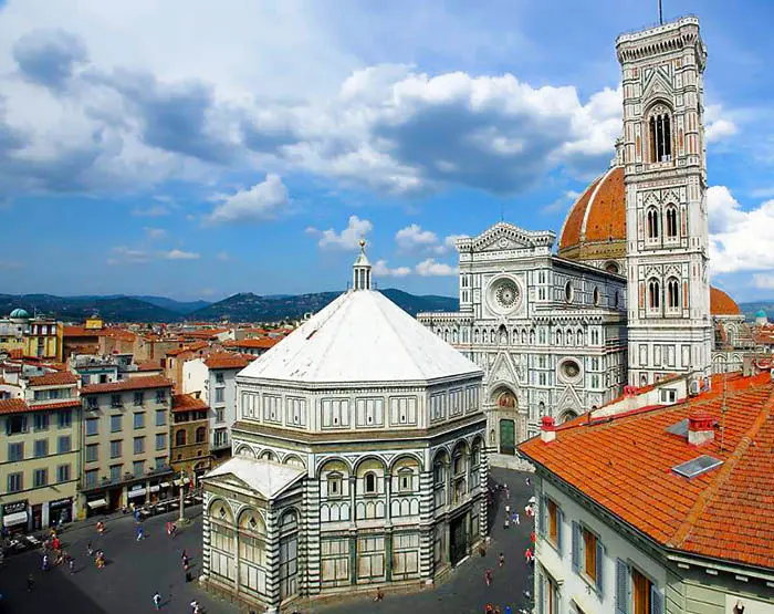 Audioguide of Florence - Piazza del Duomo