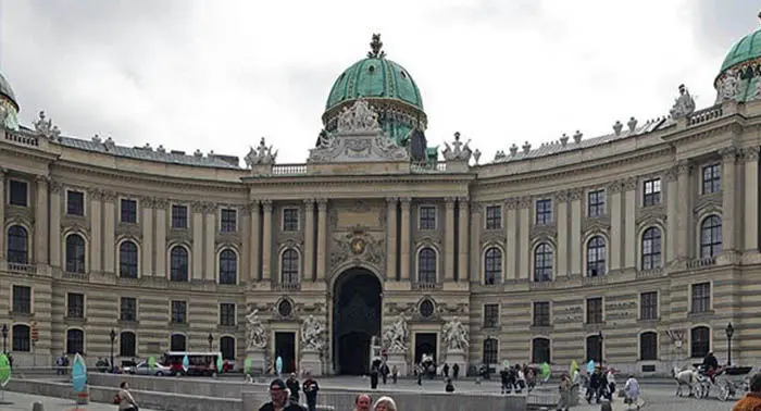 Audioguide of Vienna - Hofburg Imperial Palace (audioguides, audiotour)