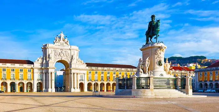 Audioguide of Lisbon - Commerce Square 