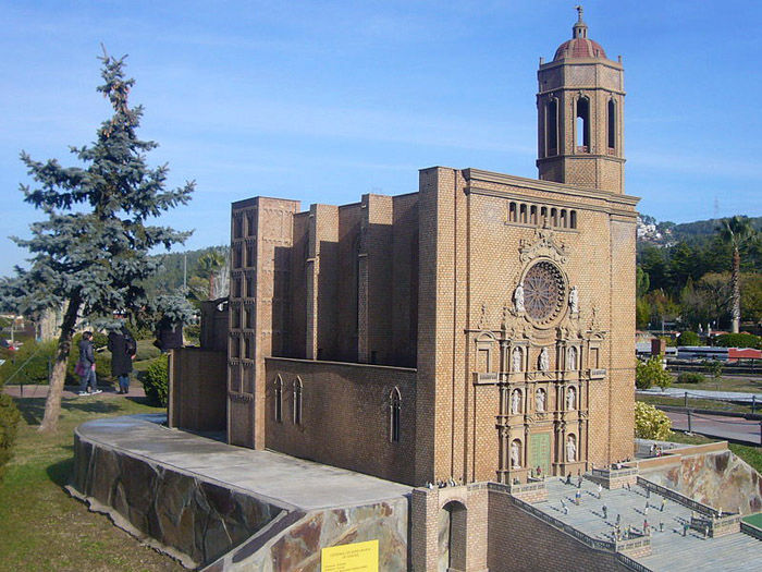  Audioguide of Catalunya in Miniature Park - Gerona Cathedral