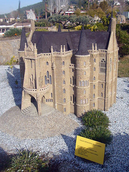  Audioguide of Catalunya in Miniature Park - The Episcopal Palace of Astorga