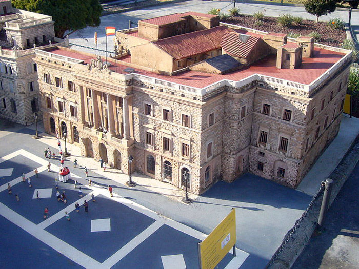  Audioguide of Catalunya in Miniature Park - City Hall of Barcelona