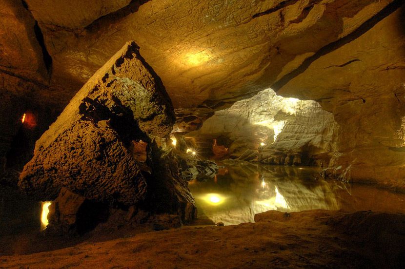 аудиоэкскурсия на подземную реку пещер Сан Хосе - собака-пачон